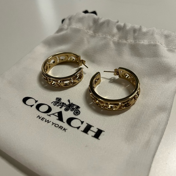 Stunning Gorgeous Gold Coach Hoop Earrings - Picture 2 of 5